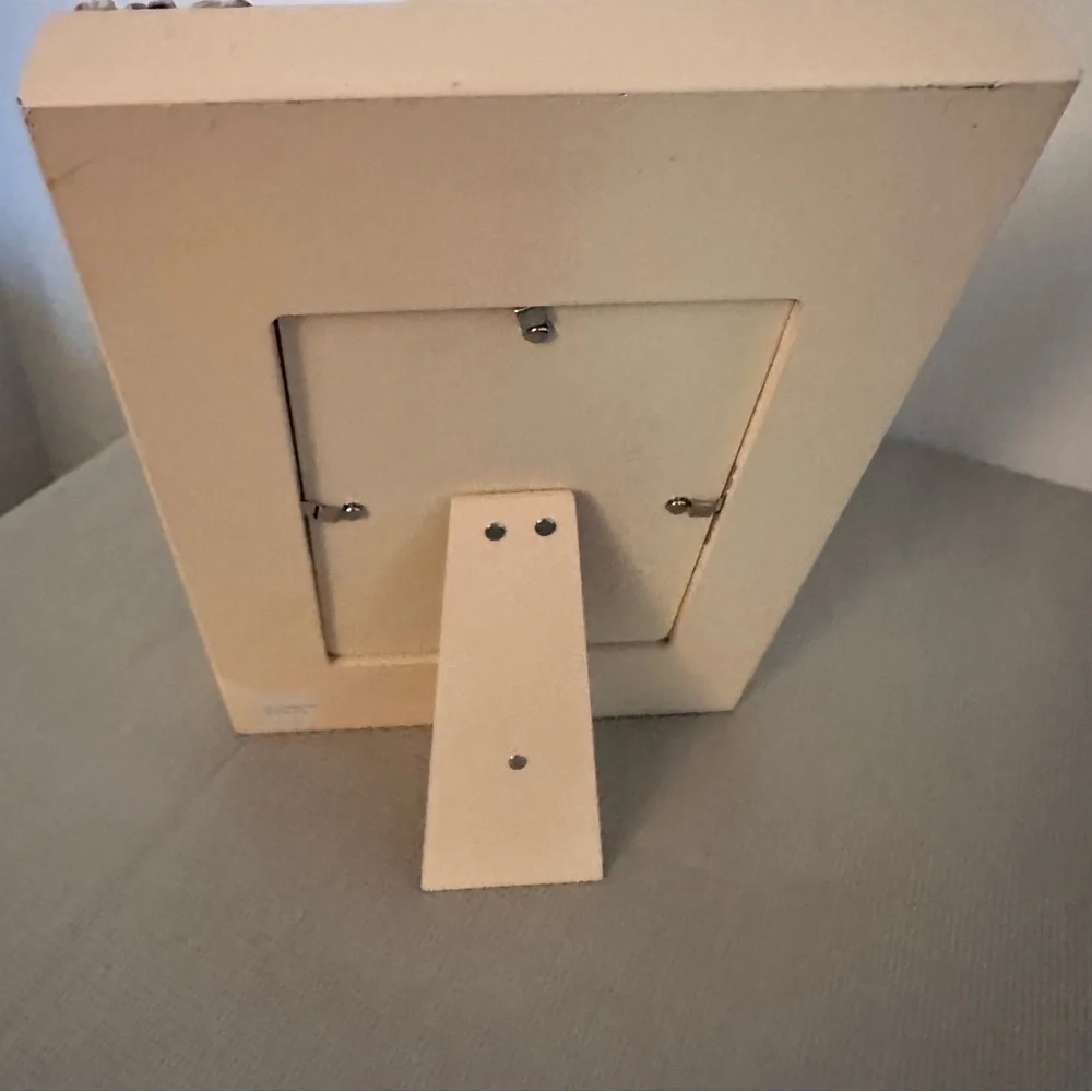 N/A picture frame